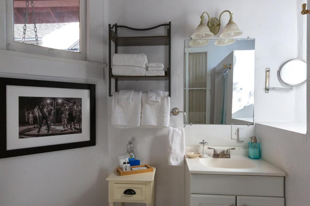 The Blue60 Marigny Inn 3*